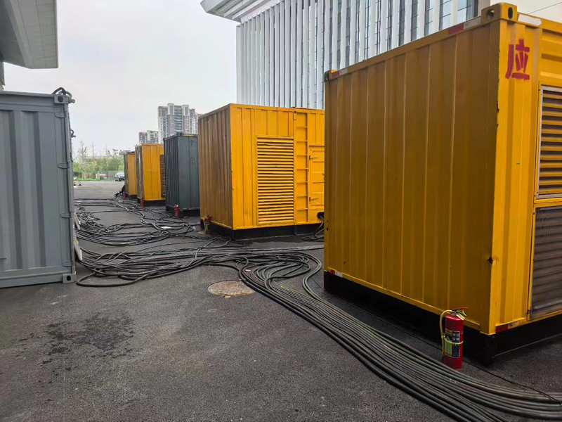 西双版纳柴油发电机组冬季保养有哪些注意事项？